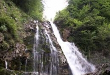 Cascada Urlatoarea poza